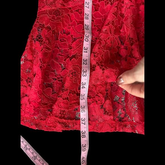 GUESS Bright Red Women's Bodycon Lace W/Flounced Tiered Hem Size 8 - Picture 11 of 16